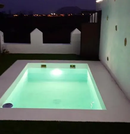 Charming In With Private Pool *